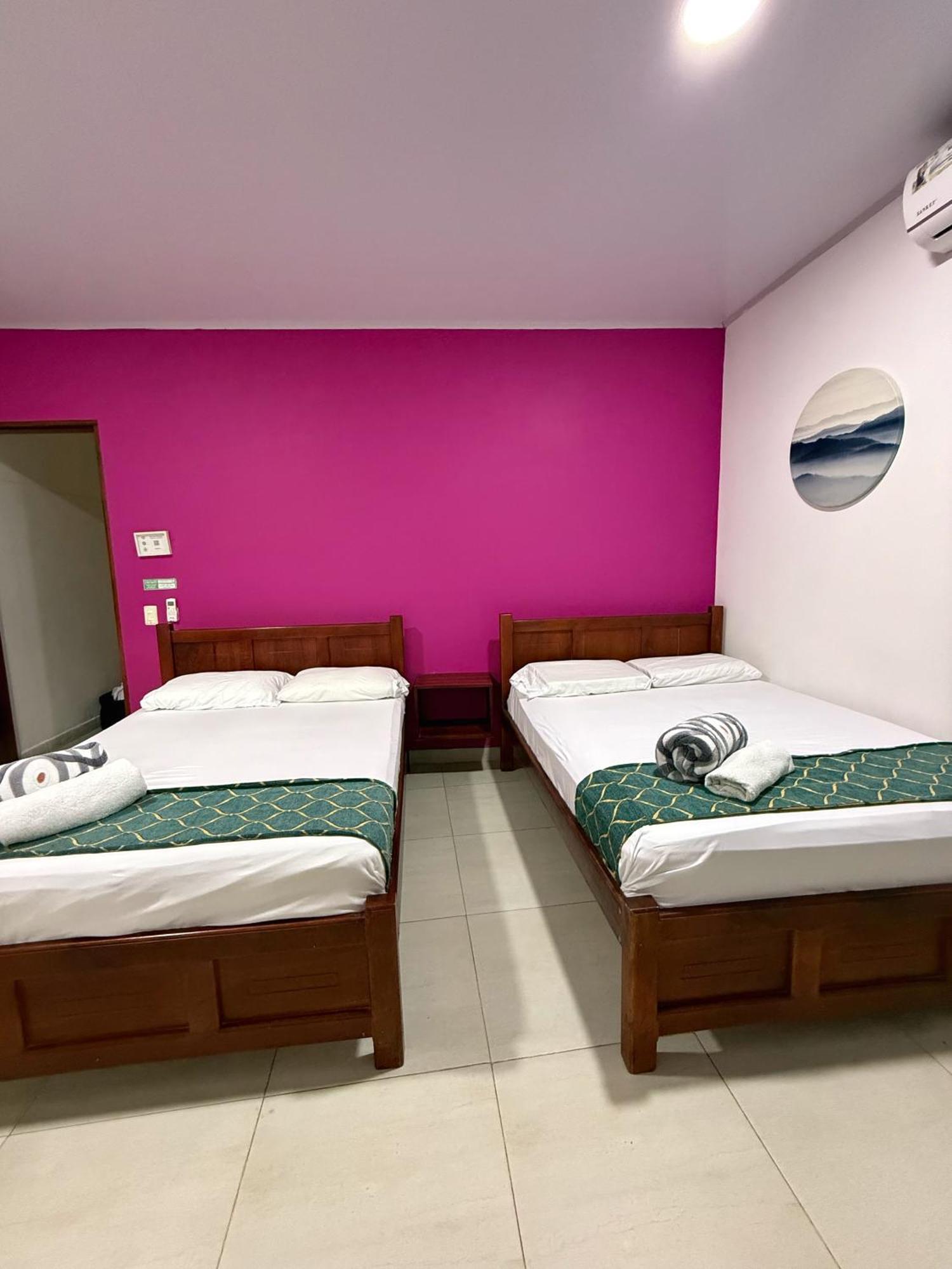 Apartahotel Caribe Diez San Andrés Exteriör bild